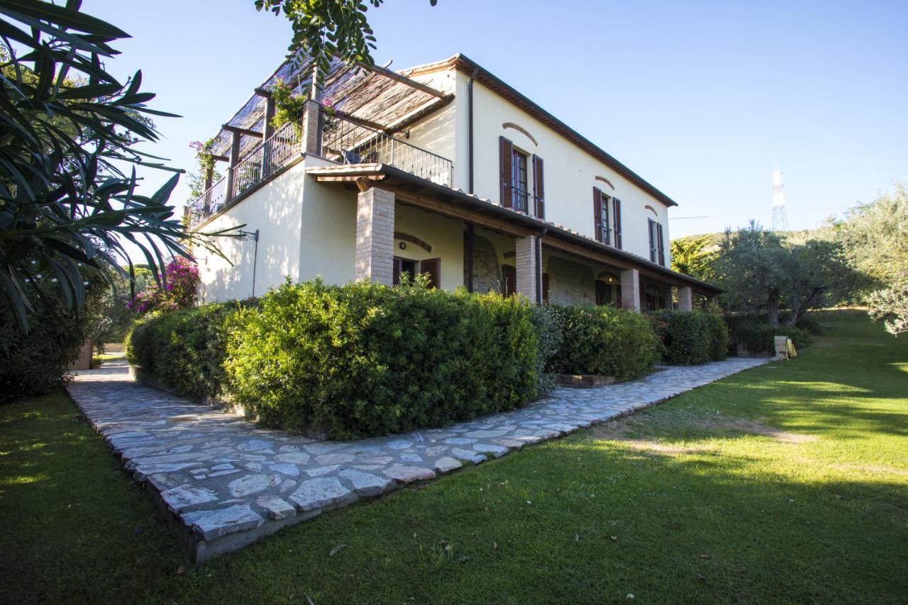 Il Bottaccio Casa Di Campagna เวนตูรีนา แตร์เม ภายนอก รูปภาพ