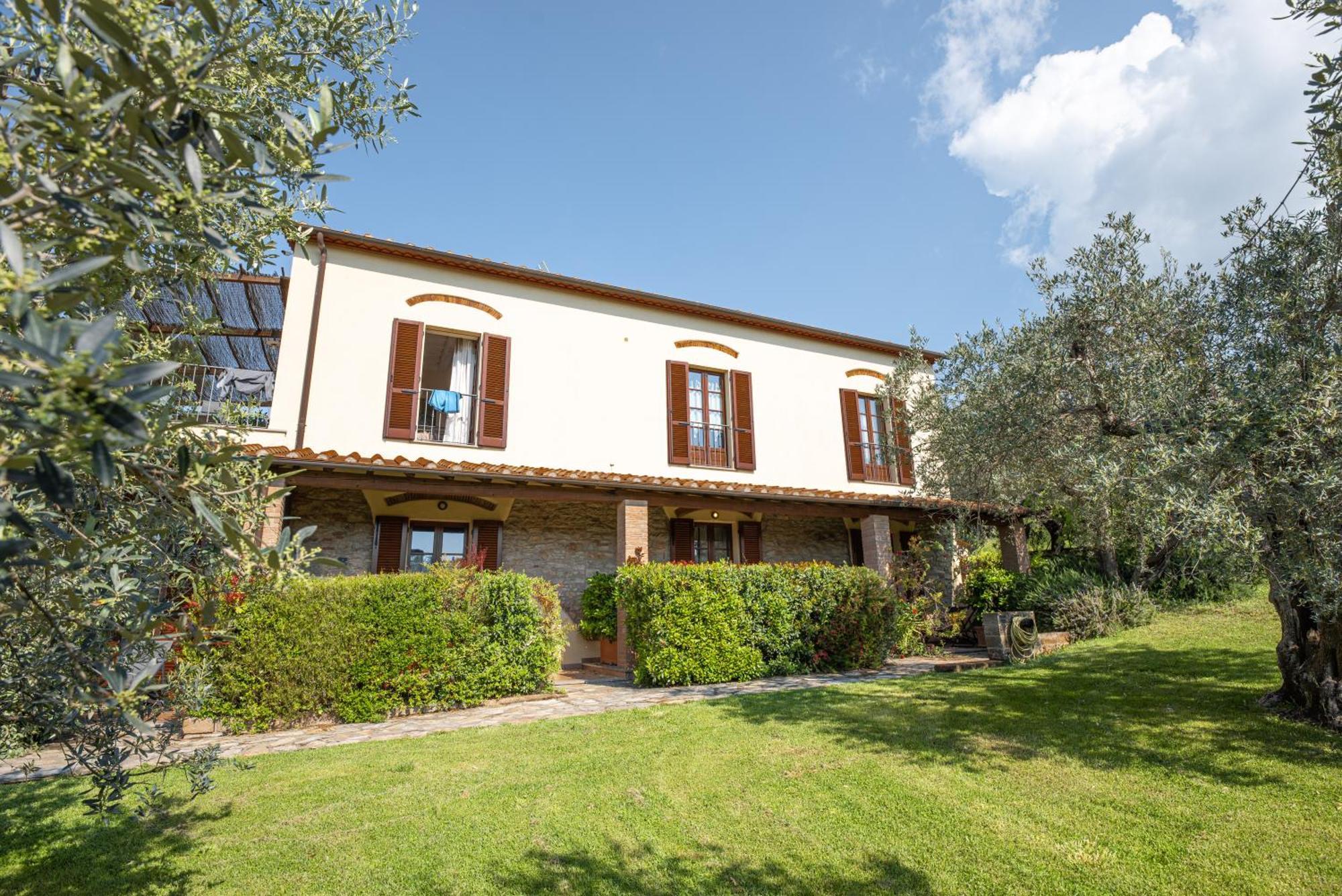 Il Bottaccio Casa Di Campagna เวนตูรีนา แตร์เม ภายนอก รูปภาพ