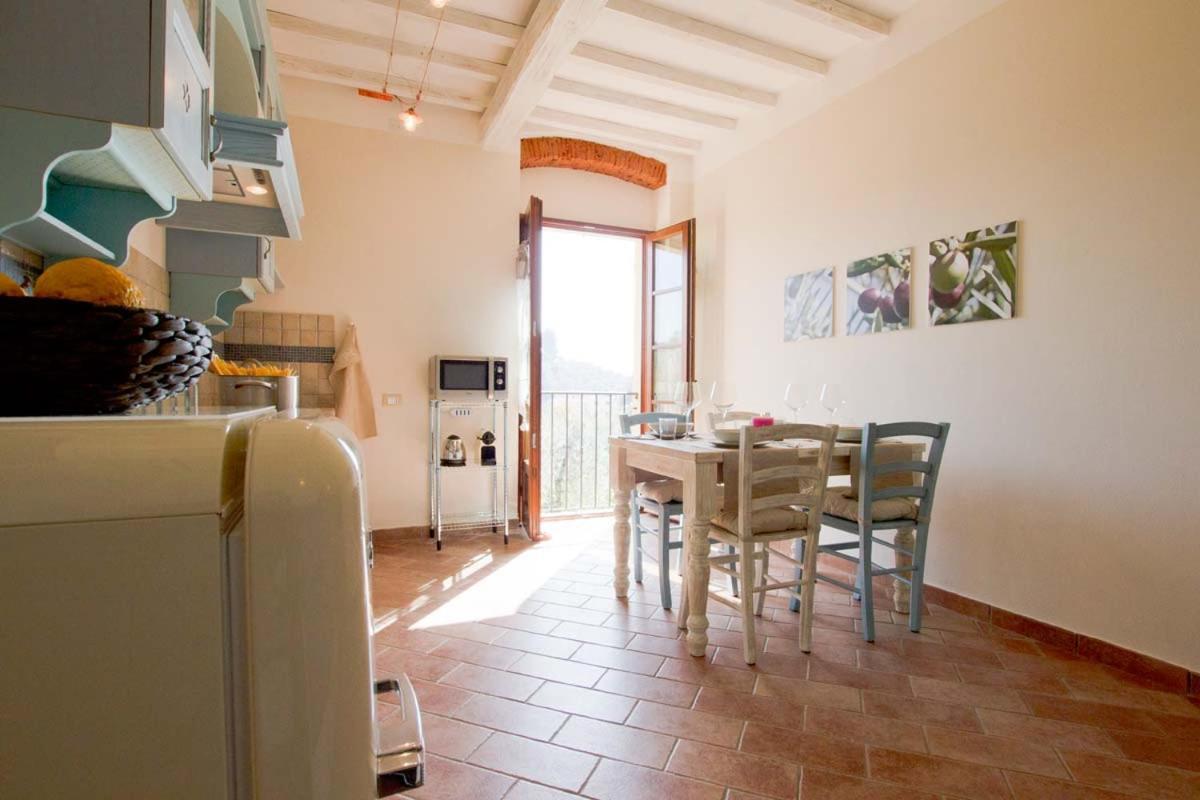 Il Bottaccio Casa Di Campagna เวนตูรีนา แตร์เม ภายนอก รูปภาพ