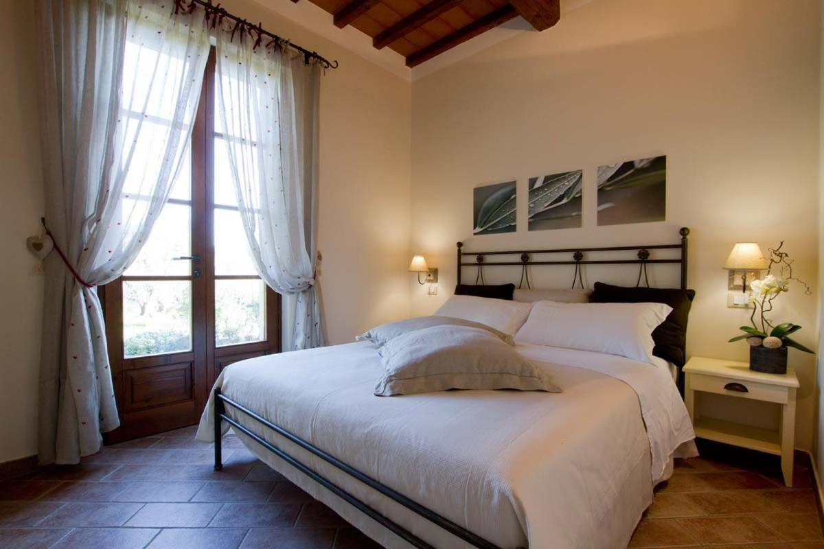 Il Bottaccio Casa Di Campagna เวนตูรีนา แตร์เม ภายนอก รูปภาพ