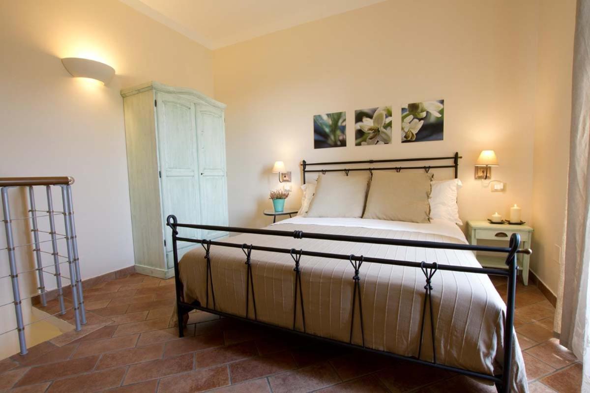 Il Bottaccio Casa Di Campagna เวนตูรีนา แตร์เม ภายนอก รูปภาพ