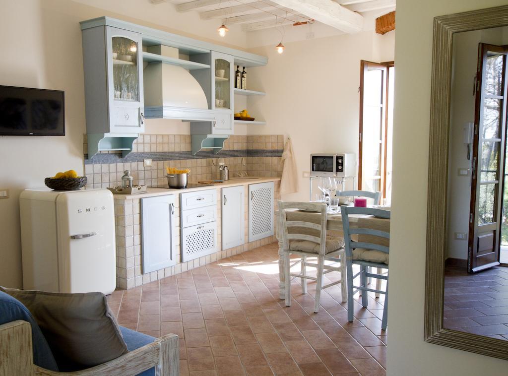 Il Bottaccio Casa Di Campagna เวนตูรีนา แตร์เม ห้อง รูปภาพ