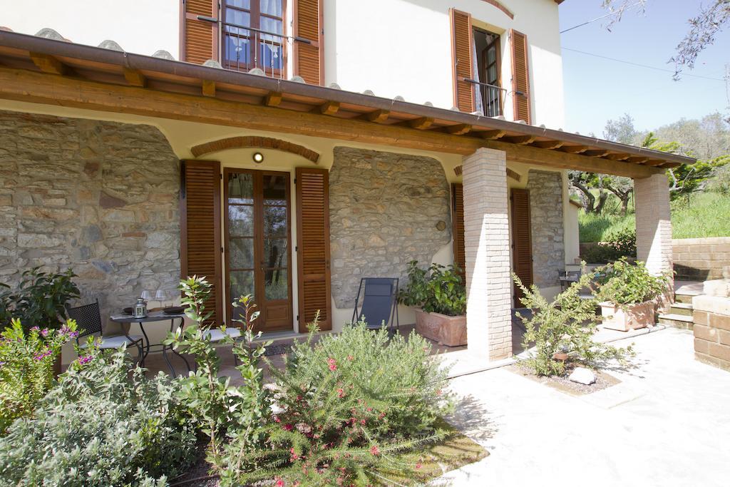 Il Bottaccio Casa Di Campagna เวนตูรีนา แตร์เม ห้อง รูปภาพ